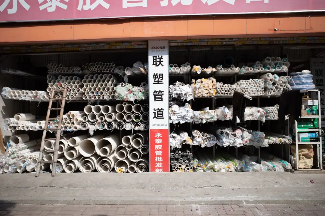 一次性纸碗与纸盘在餐饮外卖中的搭配使用方案